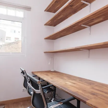Spacious Doubleroom At Sants Apartament Barcelona
